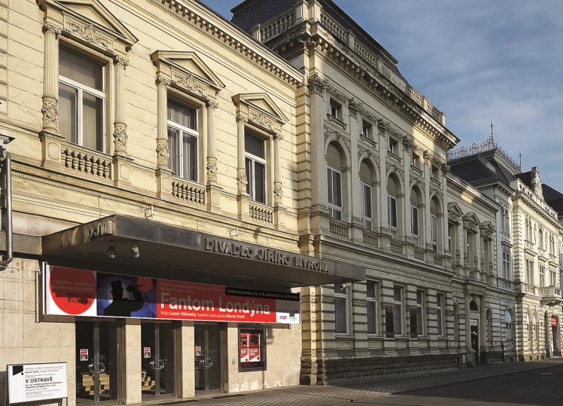 Divadlo Jiřího Myrona sídlí v prostorách bývalého Národního domu z roku 1894 v ulici Čs. legií, který je nejstarší kulturní stavbou v Ostravě. Foto: NDM Divadlo Jiřího Myrona sídlí v prostorách bývalého Národního domu z roku 1894 v ulici Čs. legií, který je nejstarší kulturní stavbou v Ostravě. Foto: NDM